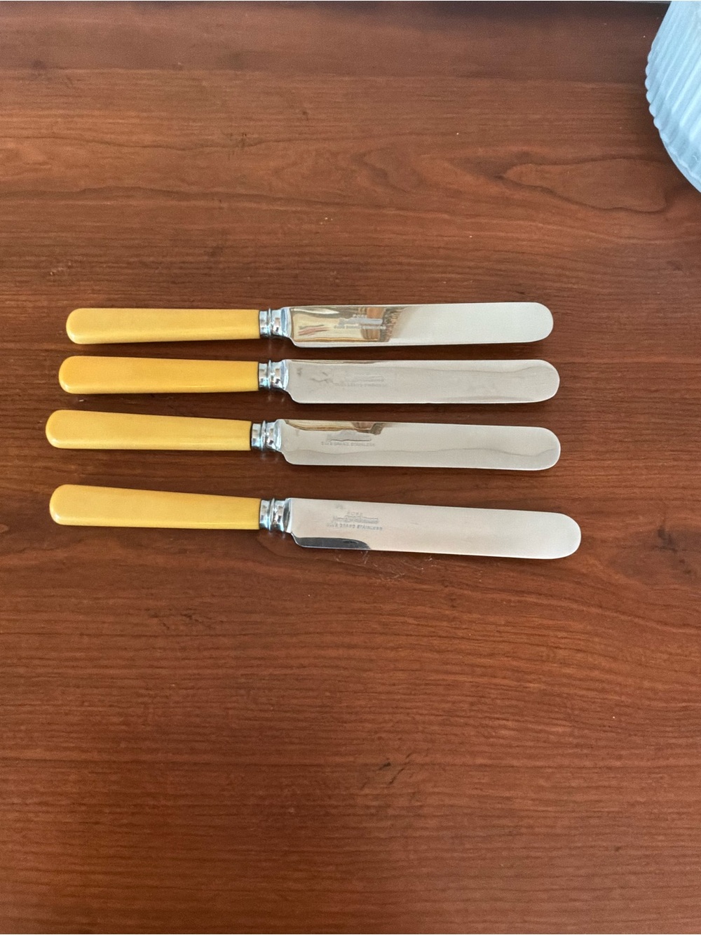 Vintage 50’s Sheffield knifes or Butter Spreaders - Set of 4